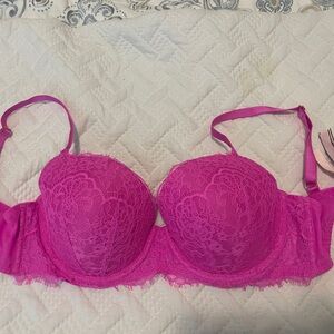 Victoria secret bra 36D